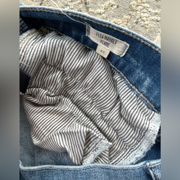 Madewell Flea Market Flare Jeans Button Front Edition - Picture 3 of 11